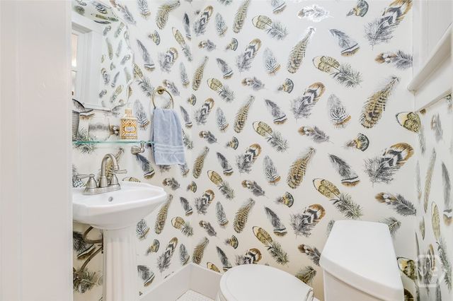 37 E 50Th Street, Savannah, GA 31405