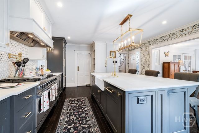 37 E 50Th Street, Savannah, GA 31405