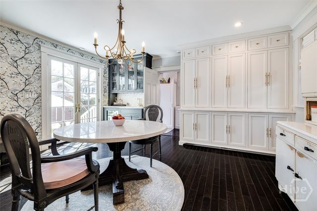 37 E 50Th Street, Savannah, GA 31405