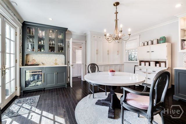 37 E 50Th Street, Savannah, GA 31405