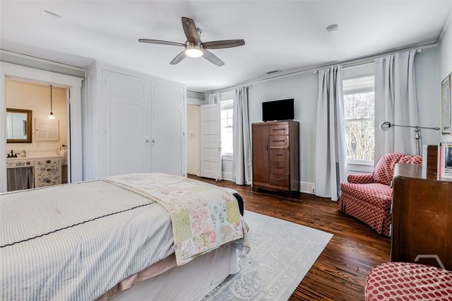 37 E 50Th Street, Savannah, GA 31405