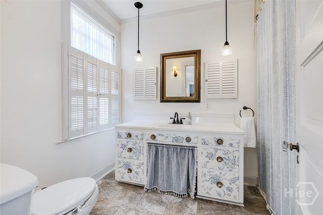 37 E 50Th Street, Savannah, GA 31405