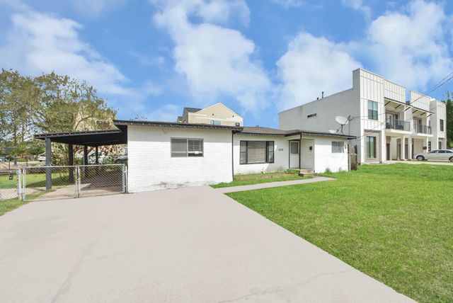 3329 Stassen Street, Houston, TX 77051