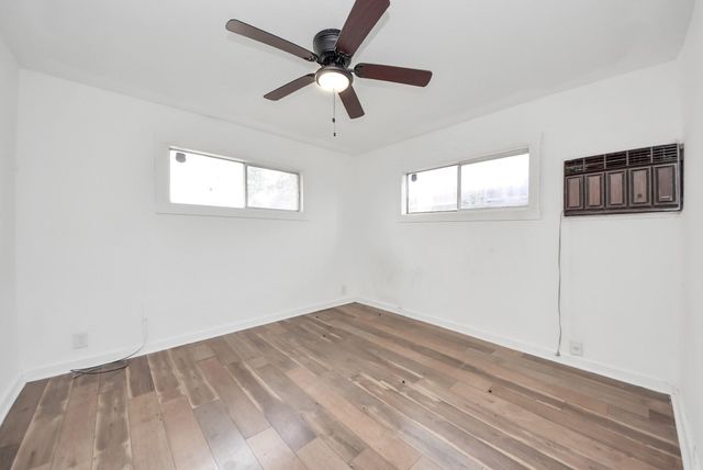 3329 Stassen Street, Houston, TX 77051