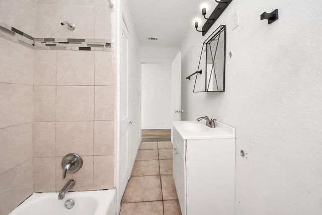 3329 Stassen Street, Houston, TX 77051
