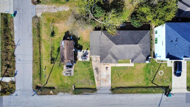 3329 Stassen Street, Houston, TX 77051