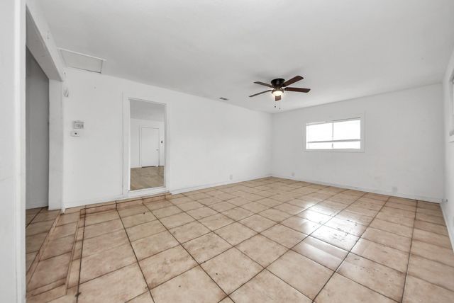 3329 Stassen Street, Houston, TX 77051