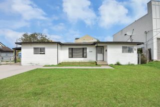 3329 Stassen Street, Houston, TX 77051