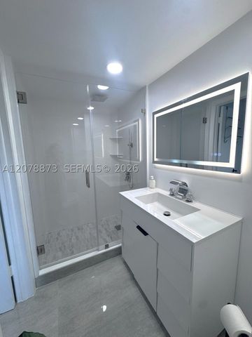10325 NW 11th St 101, Pembroke Pines, FL 33026