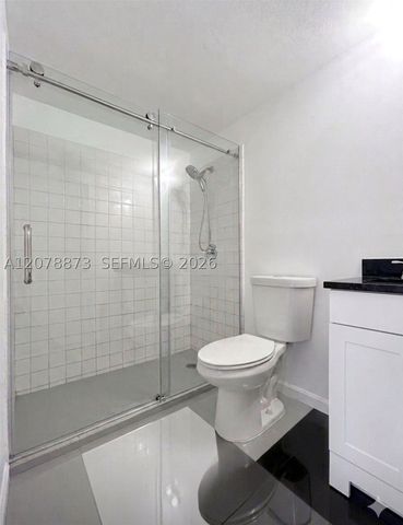 10325 NW 11th St 101, Pembroke Pines, FL 33026