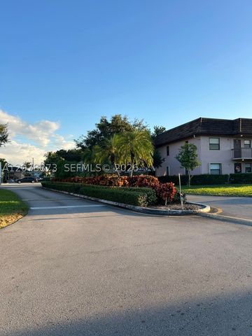 10325 NW 11th St 101, Pembroke Pines, FL 33026