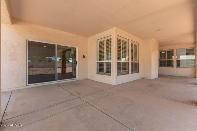 26052 S GLENBURN Drive, Sun Lakes, AZ 85248