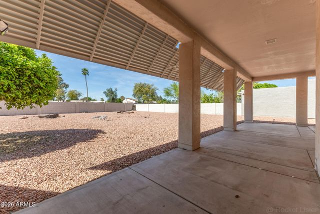 26052 S GLENBURN Drive, Sun Lakes, AZ 85248