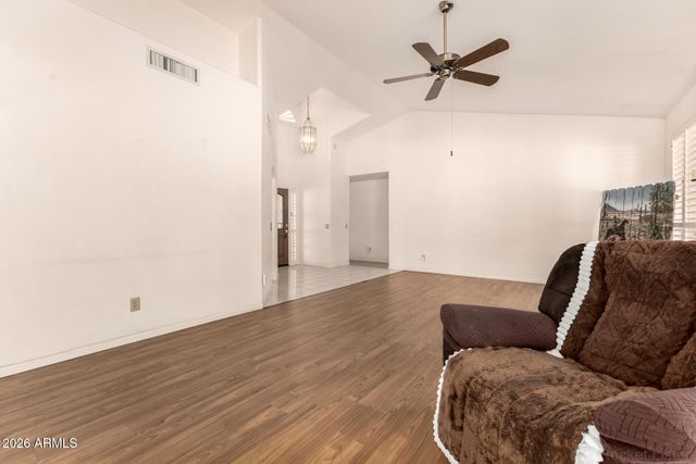 26052 S GLENBURN Drive, Sun Lakes, AZ 85248