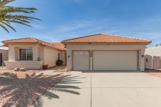 26052 S GLENBURN Drive, Sun Lakes, AZ 85248