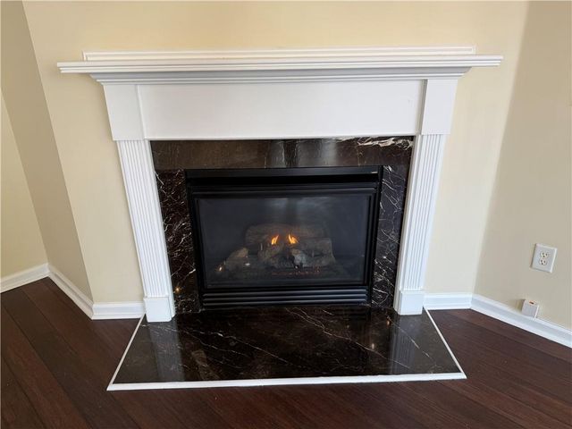 4680 Creekside Villas SE Way, Smyrna, GA 30082