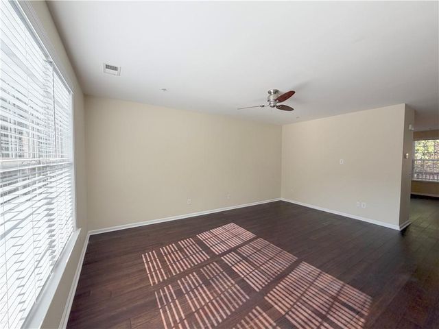 4680 Creekside Villas SE Way, Smyrna, GA 30082