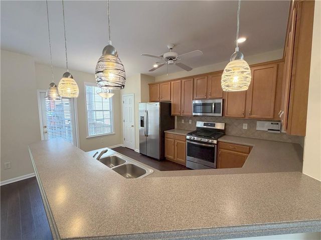 4680 Creekside Villas SE Way, Smyrna, GA 30082