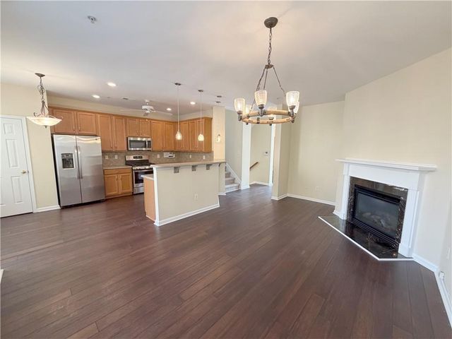 4680 Creekside Villas SE Way, Smyrna, GA 30082