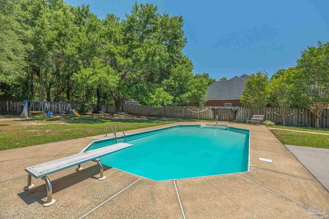 4214 N Cambridge Way, Pace, FL 32571