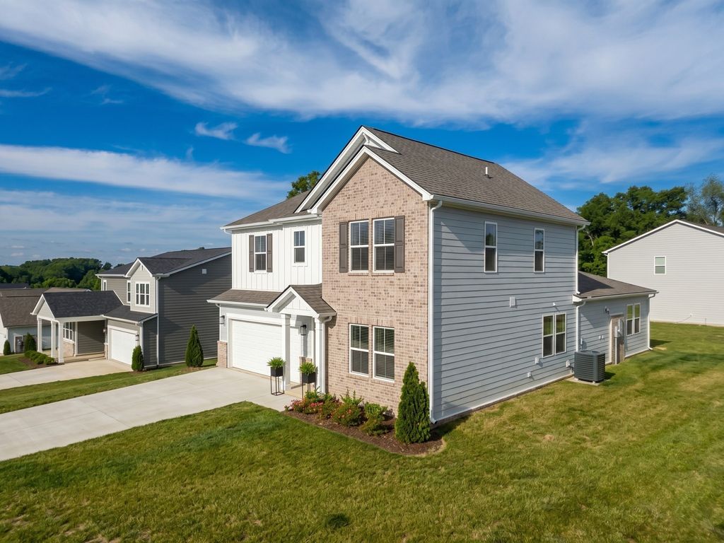 2366 Williamsport Landing, Columbia, TN 38401