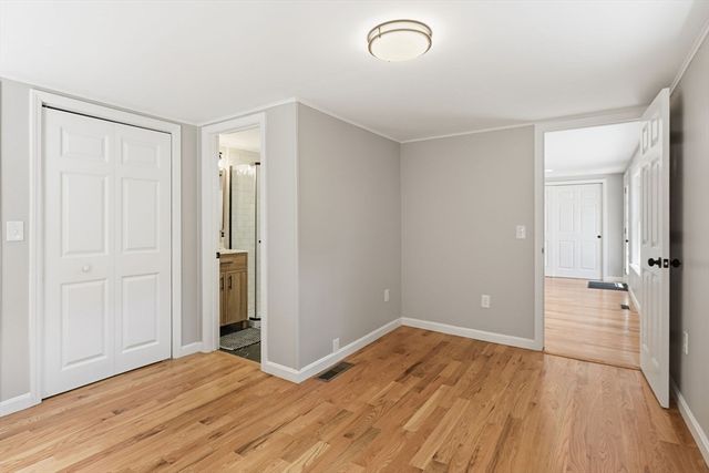 208 N Elm St, Northampton, MA 01060