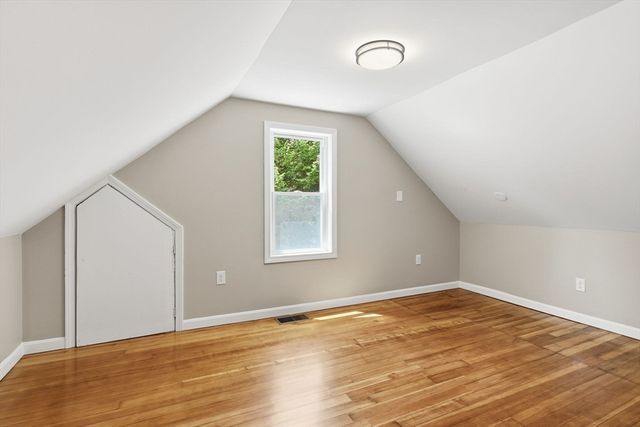 208 N Elm St, Northampton, MA 01060