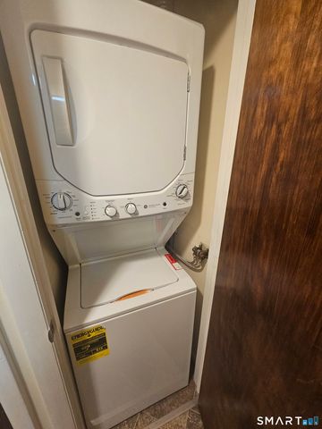 1455 Madison Avenue, Bridgeport, CT 06606