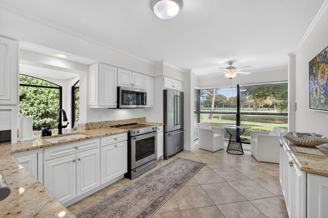 16648 Traders Crossing N 108, Jupiter, FL 33477