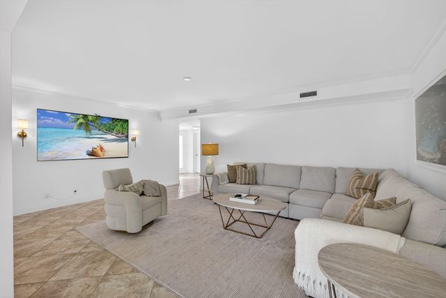 16648 Traders Crossing N 108, Jupiter, FL 33477