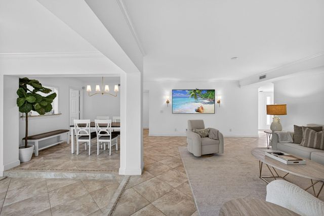 16648 Traders Crossing N 108, Jupiter, FL 33477