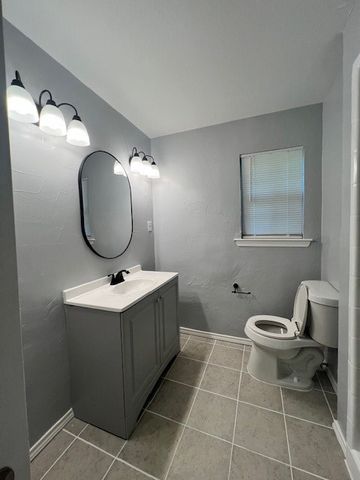 327 S 4th Street, Wylie, TX 75098