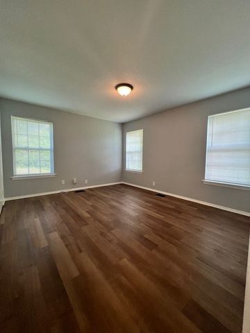 327 S 4th Street, Wylie, TX 75098