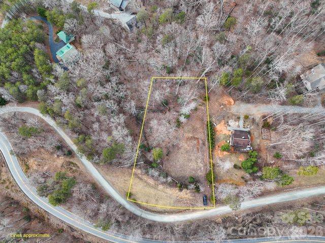 161 Starling Road, Lake Lure, NC 28746