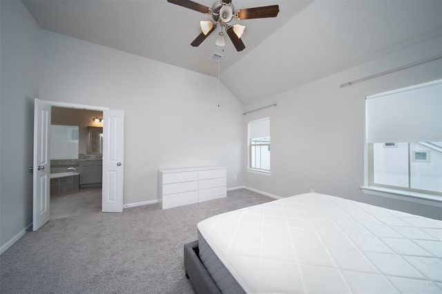 2011 Royal Landing Drive, Houston, TX 77045