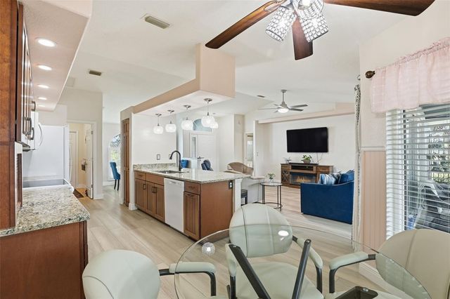 6211 65TH PLACE E, Palmetto, FL 34221