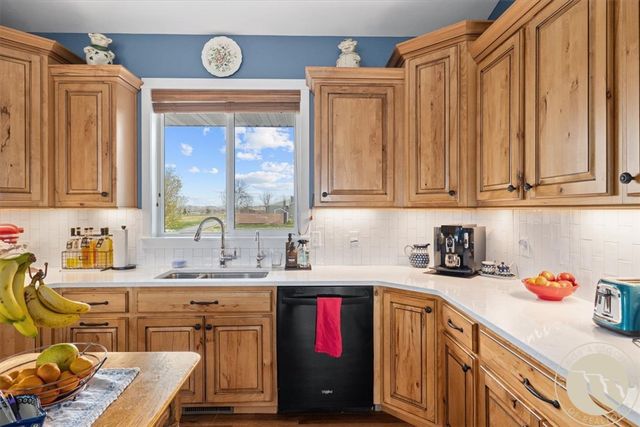 1320 Florian Avenue, Huntley, MT 59037