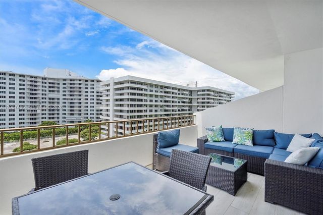 177 Ocean Lane Drive 807, Key Biscayne, FL 33149