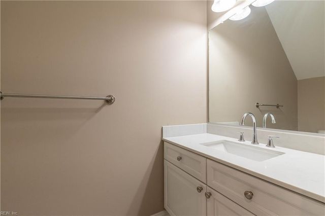 1017 Stratem CT, Virginia Beach, VA 23451