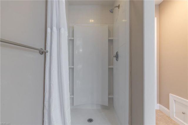 1017 Stratem CT, Virginia Beach, VA 23451