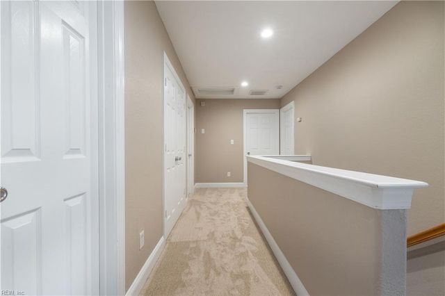 1017 Stratem CT, Virginia Beach, VA 23451