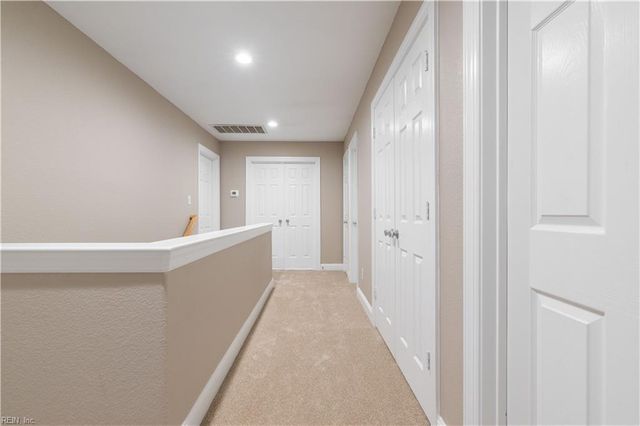 1017 Stratem CT, Virginia Beach, VA 23451