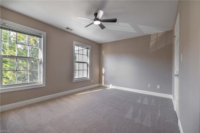 1017 Stratem CT, Virginia Beach, VA 23451