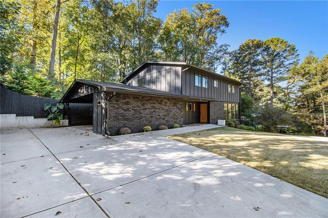 3555 Eaglerock Drive, Atlanta, GA 30340