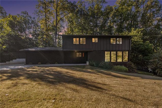 3555 Eaglerock Drive, Atlanta, GA 30340