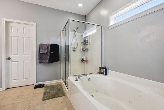 5032 WILL FALL RD, Bartlett, TN 38002