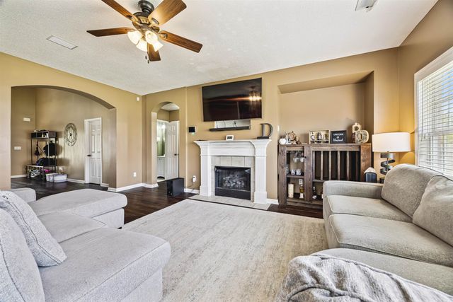 5032 WILL FALL RD, Bartlett, TN 38002