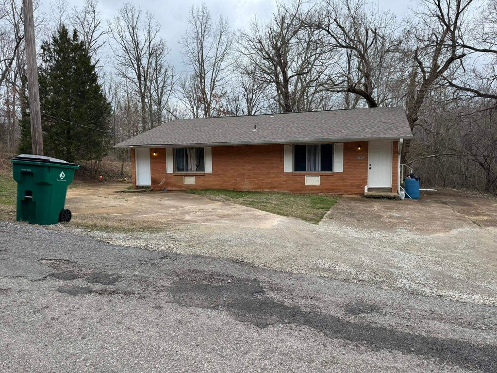 1201 Nightingale Cir, Horseshoe Bend, AR 72512