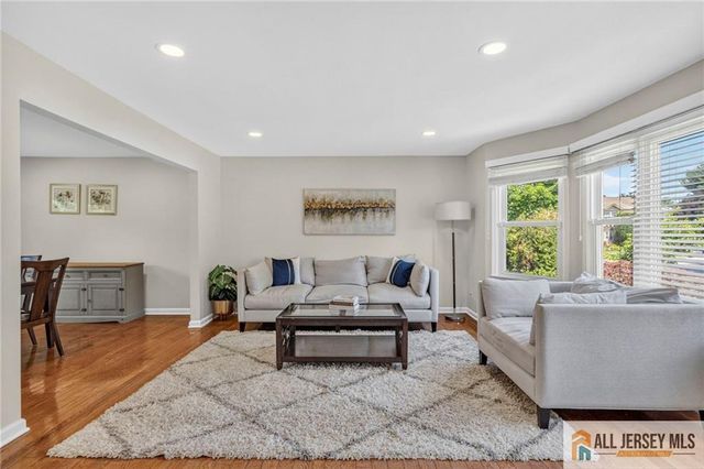 65 Stanley Avenue, South Brunswick, NJ 08810