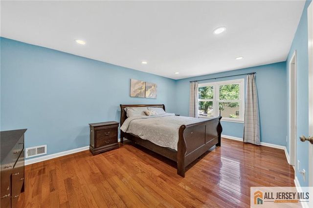 65 Stanley Avenue, South Brunswick, NJ 08810